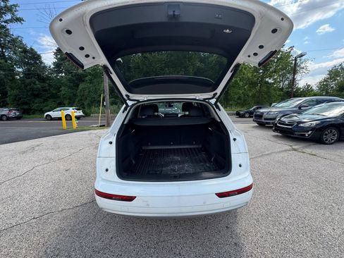 Used 2018 Audi Q5 2.0T Premium Plus w/ Premium Plus Package AWD/4WD image 23