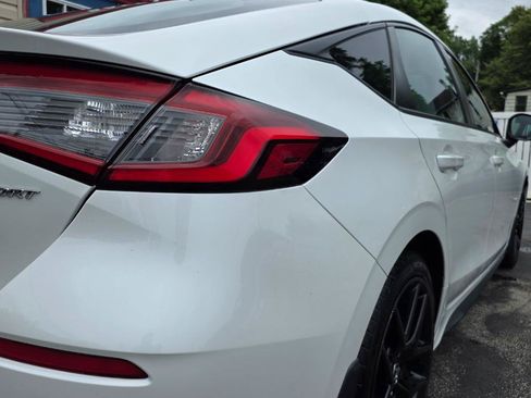Used 2022 Honda Civic Sport image 16