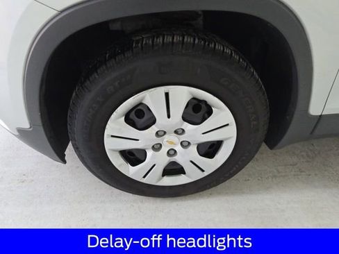 Used 2017 Chevrolet Trax LS image 14