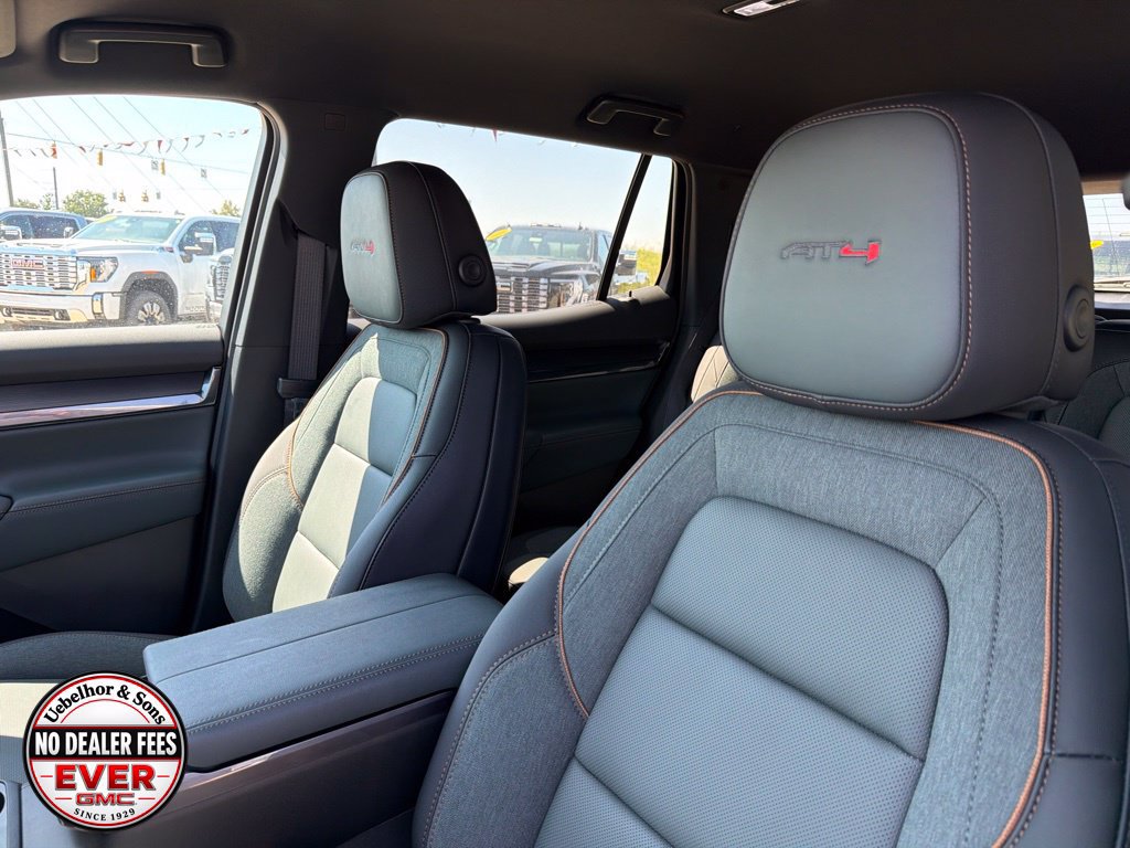 New 2027 GMC Terrain AT4 w/ Convenience Package III AWD/4WD image 22