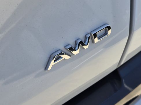 Used 2025 Acura ADX AWD image 19