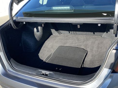 Used 2024 Nissan Altima 2.5 SV image 12