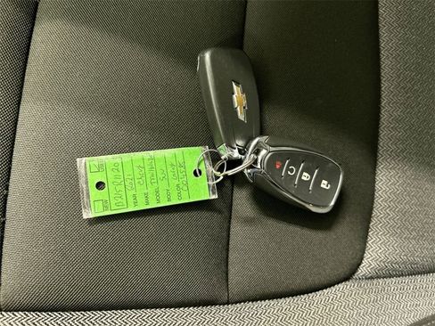 Used 2021 Chevrolet TrailBlazer LT w/ Convenience Package image 12