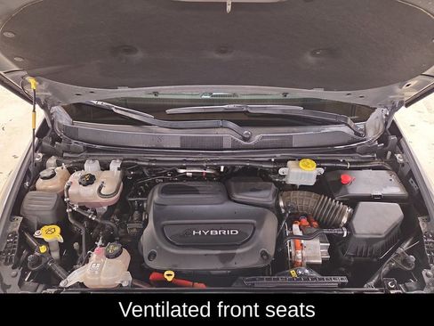 Used 2020 Chrysler Pacifica Limited w/ Quick Oder Package 2EV RED-S image 22