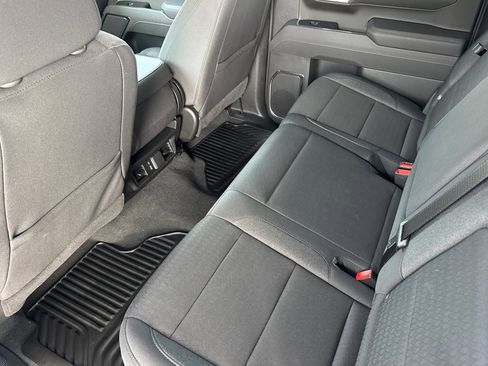 New 2026 GMC Sierra 1500 Elevation image 13