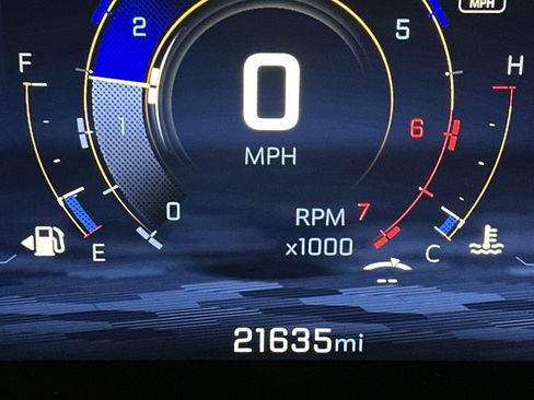 Used 2024 Chevrolet Traverse Z71 image 28