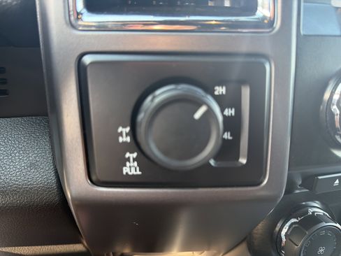 Used 2015 Ford F150 XLT w/ Equipment Group 302A Luxury image 27