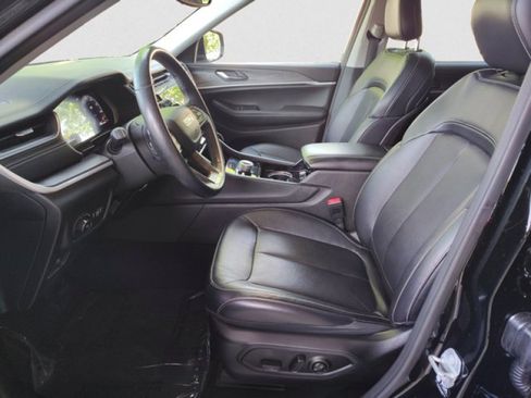 Used 2021 Jeep Grand Cherokee L Limited AWD/4WD image 10