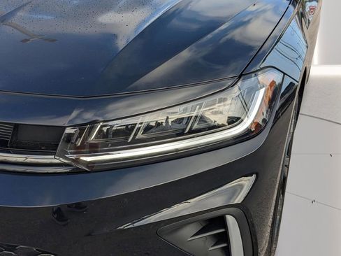 New 2026 Volkswagen Jetta SE FWD image 6