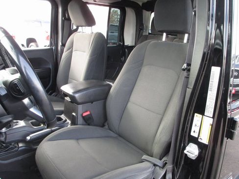 Used 2020 Jeep Gladiator Sport w/ Quick Order Package 24S image 14