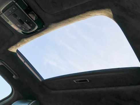 Used 2021 Hyundai Palisade Calligraphy image 13