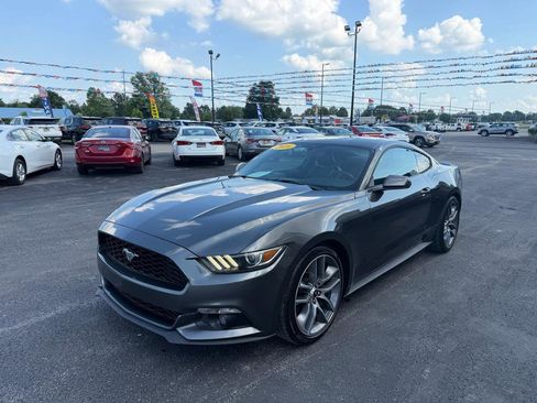Used 2016 Ford Mustang Premium RWD image 8