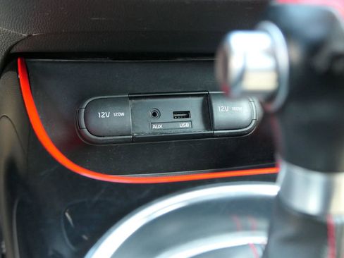 Used 2014 Kia Soul + FWD image 25