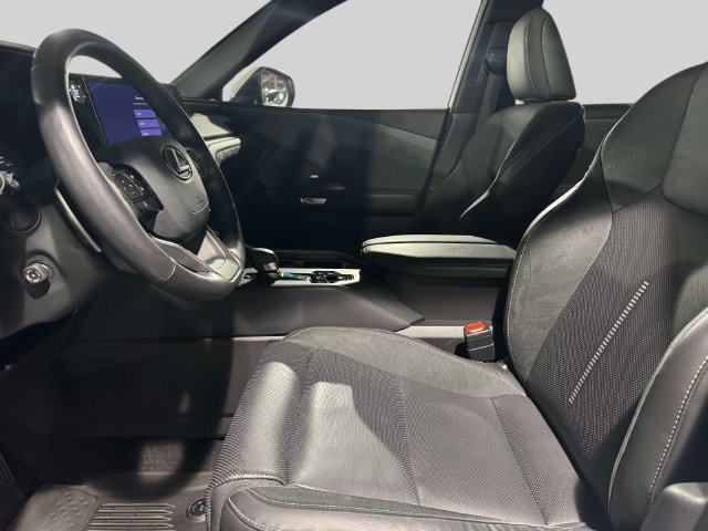 Certified 2025 Lexus TX 350 AWD w/ Technology Package image 20