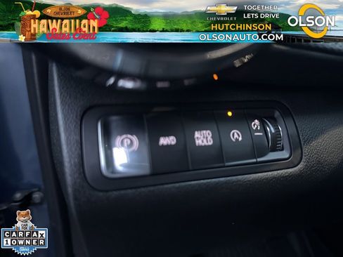 Used 2025 Chevrolet Equinox LT w/ Safety and Technology Package image 16