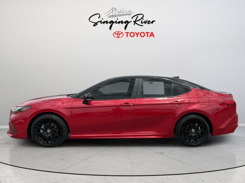 Used 2026 Toyota Camry XSE FWD image 4