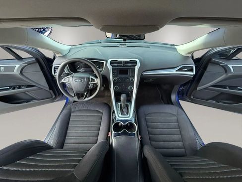 Used 2015 Ford Fusion SE image 14