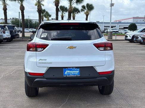 New 2026 Chevrolet TrailBlazer LS w/ LS Convenience Package FWD image 11