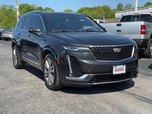 Used 2020 Cadillac XT6 Premium Luxury w/ LPO, Floor Liner Package AWD/4WD image 2