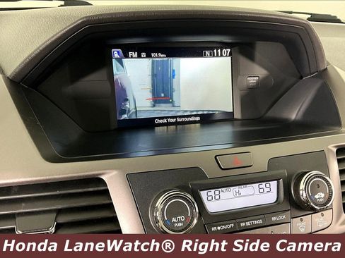 Used 2015 Honda Odyssey EX image 40
