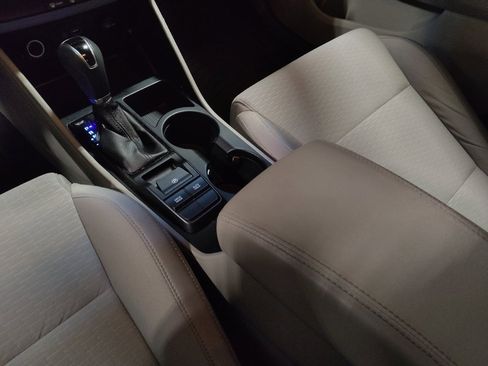 Used 2019 Hyundai Tucson SE image 26