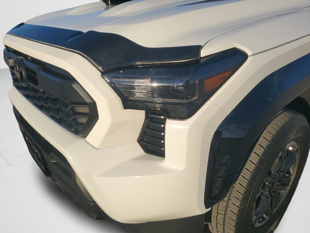 Used 2025 Toyota Tacoma TRD Sport RWD image 25