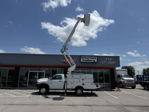 Used 2014 RAM 5500 Tradesman w/ Power Accessory Group AWD/4WD image 11