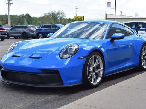 Used 2024 Porsche 911 GT3 RWD image 16