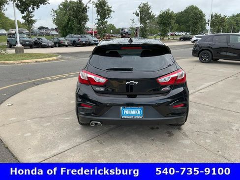 Used 2019 Chevrolet Cruze Diesel w/ Sun And Sound Package FWD image 4