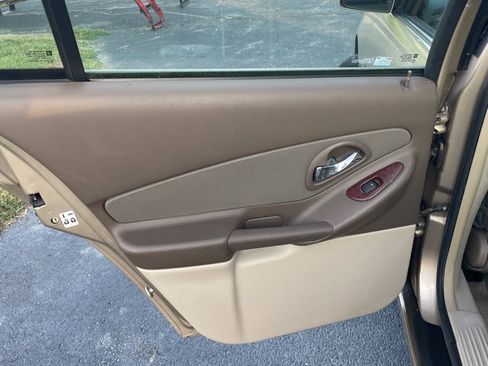 Used 2006 Chevrolet Malibu LT FWD image 15