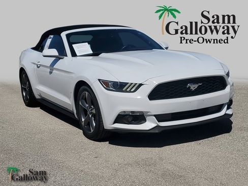 Used 2015 Ford Mustang Convertible w/ Equipment Group 051A image 1