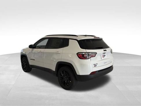 New 2026 Jeep Compass Latitude AWD/4WD image 3