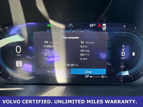 Certified 2023 Volvo XC60 B6 Ultimate w/ Protection Package Premier image 27