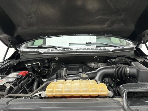 Used 2016 Ford F150 XLT w/ Equipment Group 302A Luxury image 44