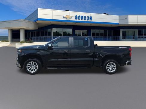 Used 2021 Chevrolet Silverado 1500 LT w/ Bed Protection Package AWD/4WD image 2