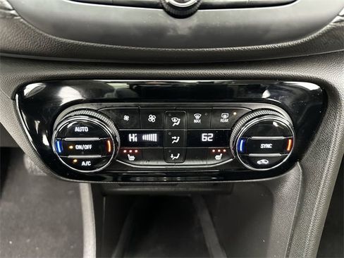 Used 2020 Buick Encore GX Select w/ Experience Buick Package image 19