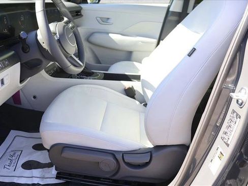 Certified 2026 Hyundai Kona SEL Sport AWD/4WD image 11