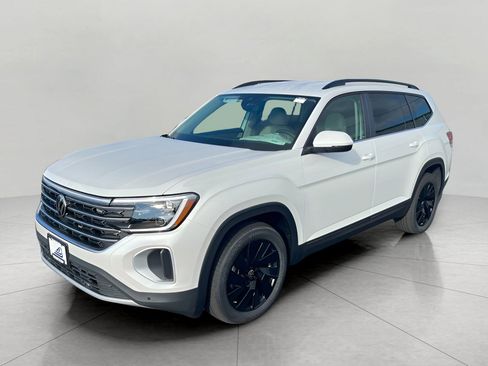 New 2026 Volkswagen Atlas SE AWD/4WD image 3