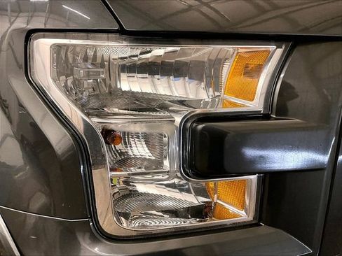 Used 2015 Ford F150 XLT w/ Equipment Group 302A Luxury AWD/4WD image 27