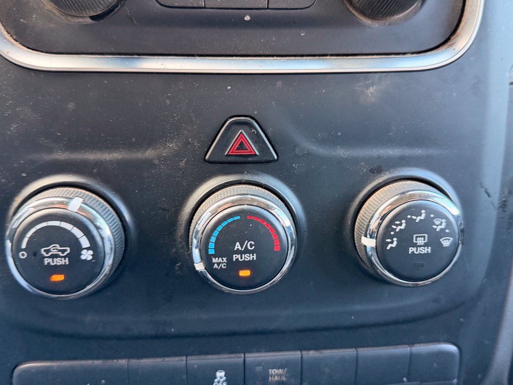Used 2018 RAM 1500 Express AWD/4WD image 15