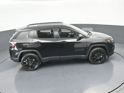 New 2026 Jeep Compass Latitude image 49
