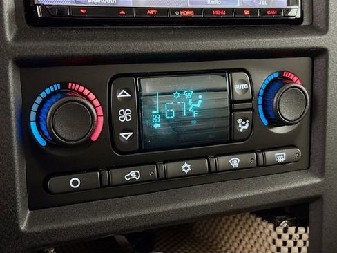 Used 2003 HUMMER H2 w/ Preferred Equipment Group AWD/4WD image 14