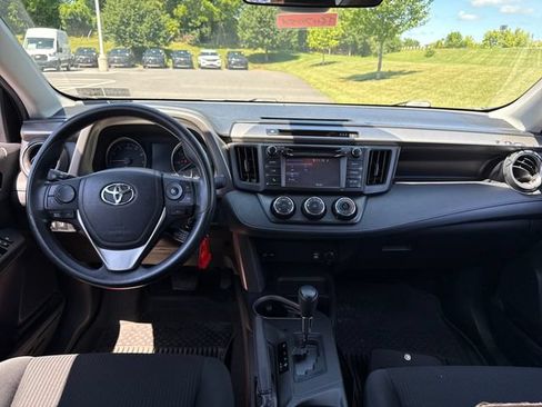 Used 2017 Toyota RAV4 LE w/ All Weather Liner Package AWD/4WD image 16