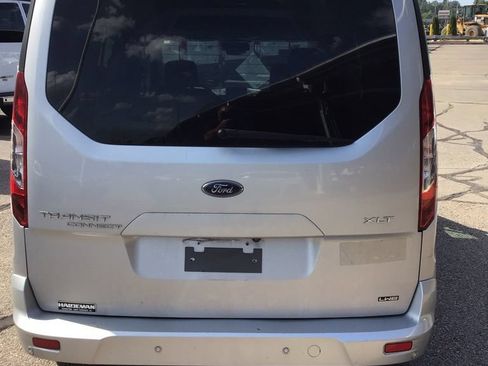 Used 2022 Ford Transit Connect XLT FWD image 4