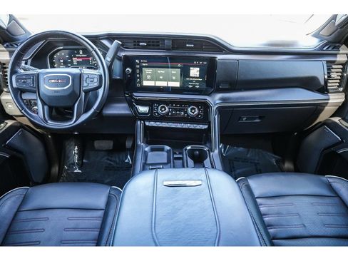 Used 2024 GMC Sierra 2500 AT4X AWD/4WD image 12