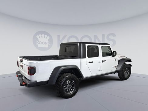 Used 2025 Jeep Gladiator Mojave w/ Safety Group image 7