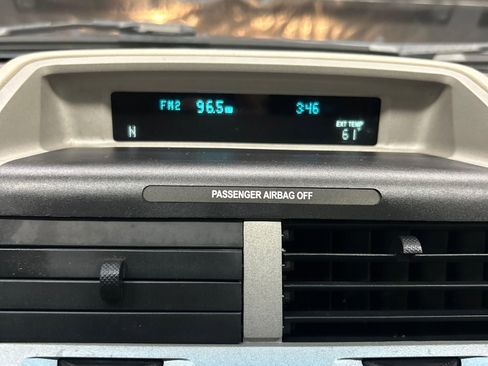 Used 2012 Ford Escape XLT image 17