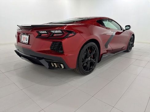 Used 2022 Chevrolet Corvette Stingray Coupe w/ 1LT RWD image 5
