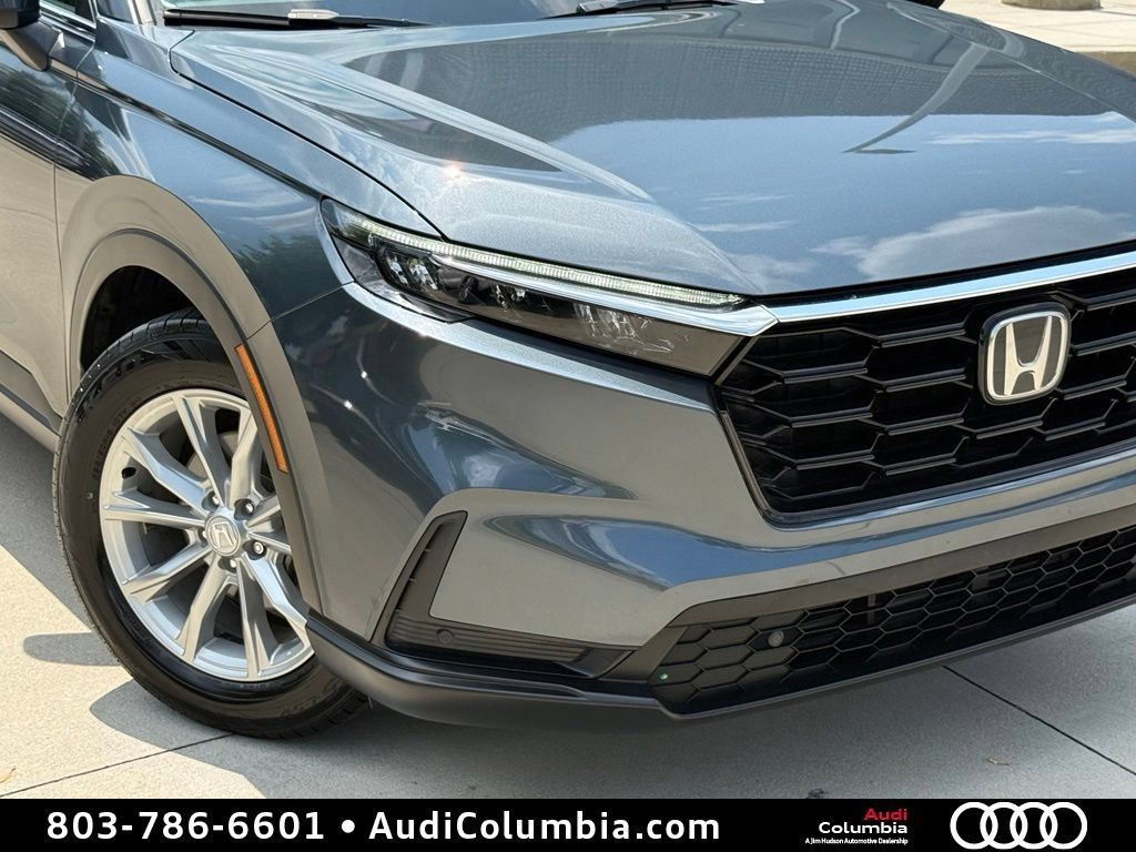Used 2023 Honda CR-V EX-L image 6
