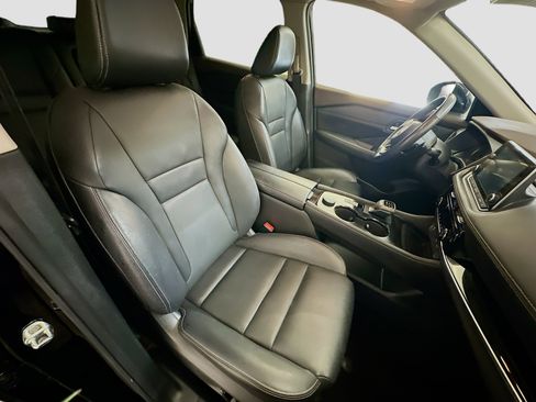 Used 2023 Nissan Rogue SL AWD/4WD image 33